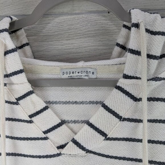 Paper Crane Cropped Striped Hoodie - Picture 2 of 5